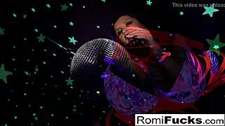 i get emotional playing with my big tits and pussy at the night club