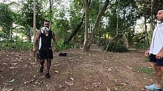 fui devorada por jogadores do meu time com dupla penetração e anal selvagem