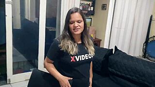 paty warms up with big ass, pees on camera before halloween party?