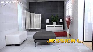wetandpissy jessica lincoln plays with vibrator in extreme solo toys session