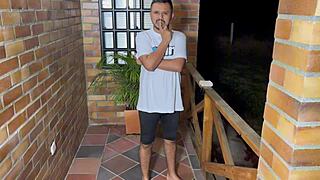 Boxeadora Embarazada Latina Folla a Entrenador con Mamada Profunda Antes de Olimpicos