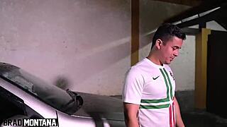 Ninfeta Rafaela Se Aproveitou Do Cunhado Bem Dotado Pra Foder No Pelo