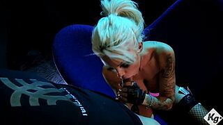 british babe picked up by lads for session