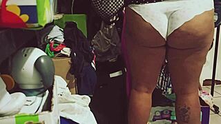 dialogic bbw mexican gordita cleaning the room while being watched