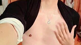 Sensual dance and photo session at home