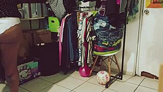dialogic bbw mexican gordita cleaning the room while being watched