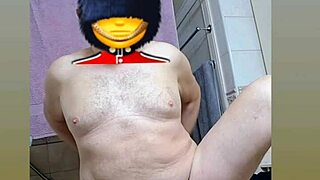 Zea812 Kongsi Update Pakaian Silang Seksy Dengan Main Sendiri