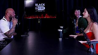 se tornou famosa na cidade o pai viu seu v�deo pelada levou cuspida a buceta n�o aguenta sexo forte e o ex - faroraf watch on sheer red