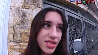 I called this hot girl to fuck and record everything to post later