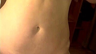 Watch her orgasm with the sex cannon!