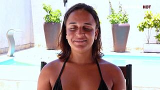 Interview with Rising Star Maya Pimentinha