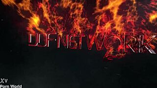 Pillow fight turns to pussy play!