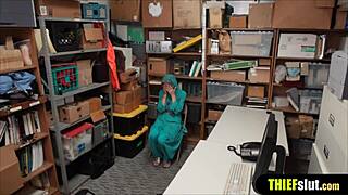 Cute Muslim Chick in Hijab Gets Nailed Hard on Mall CCTV.