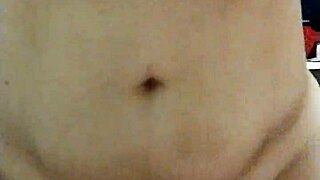 milf with big curvy ass and huge tits in homemade video looks stunning