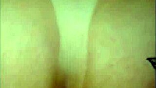 Tira camisinha e me fode s� n�o pode gozar dentro por que vou engravidar