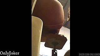 I use the sexual machine on her ass, going up and down with dildo