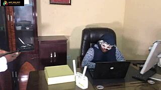 Ahlaja Offers Big Pussy To Rider!