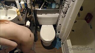 Smk Fetish Toilet Scene With Detailed Actions