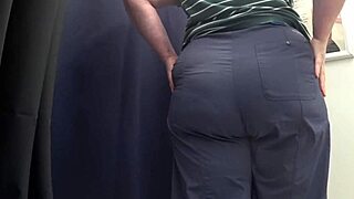 i love watching this chubby milf's big ass in tight leggings close-up