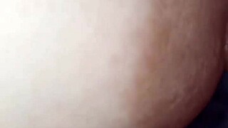 Capezzolo In Primo Piano on the Piano.