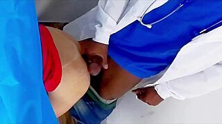 marido corno leva esposa ao ginecologista clandestino