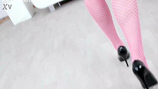 Alice Hatter returns for another session with three men