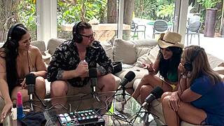 Cruzn With Abi James and Sunni Daize