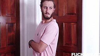 Doris Ivy Enjoys Passionate Outdoor Sex With Blowjob And Orgasm