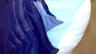 I’m obsessed with teasing this curvy Venezuelan mature in Lima streets