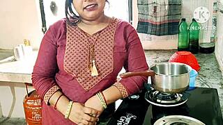 इंडियन देसी भाभी इंटेंस हार्डकोर एक्शन में