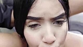 yo, sucking his dick while he drives on the public road, crazy latina style