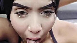 yo, sucking his dick while he drives on the public road, crazy latina style