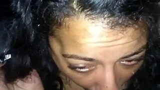 Pretty bimbo bombshell performs classy deepthroat.