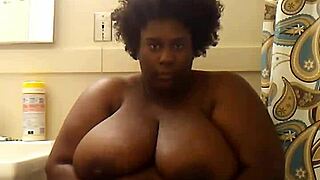 indiana bbw goddess masturbating her big tits and pussy?