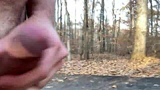 Clitlicker662 Shares NAKED FLASHING Pic On The STREET