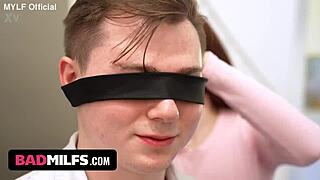 Can these milfs tease you in the shower?