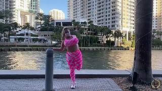 Insatiable Bbw Hot Ass Hollywood Rides Rome Majors Massive Cock