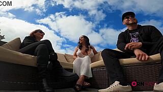 De Las Luces Del Table Dance a La Fama Internacional Una Charla Sin Censura con Una Estrella Del Porno y Stripper de Tijuana Evita Love