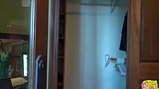 Bossy brunette eats pussy to discipline employee?