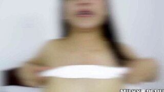 Peruvian Mariana accepts gifts in exchange for favors in my apartment