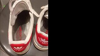 a 30-minute visit to marion's home featuring sneakers