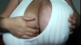 Massive ebony tits on webcam