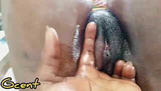 Neighbors Wife Paid 50 Dollars Work On Her Pussy