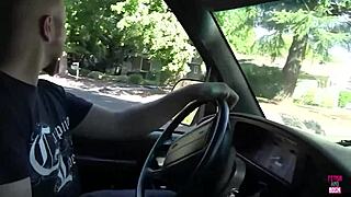 Chunky black babe daphne daniels deepthroats and blows her man.