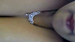 Telugu Aunty Priya Shows Off Big Boobs