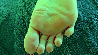 Check out this desi beauty using a glass dildo up close!