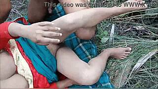 Outdoor Bangla Sexy Bhabhi Fucked In Tight Pussy?