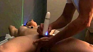 Sensação orgástica com bbw bodybuilder massage and fingering