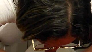 i'm watching kitana montana, that super sexy tattoed hottie fuck toy, get fucked by a huge cock