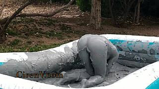 Clay sploshing fun in the pool with Ciren V